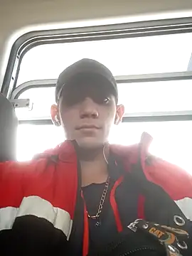 Snapshot of Brandon_Leyes chatting on 03/23/26, 02:54 Brandon Leyes online show from 03/23/26, 02:54