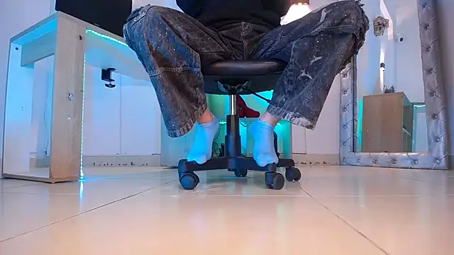 jullian ricci online show from 04/14/26, 09:54