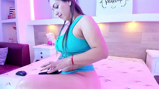 ZoeMoon-1 online show from 03/04/26, 07:42