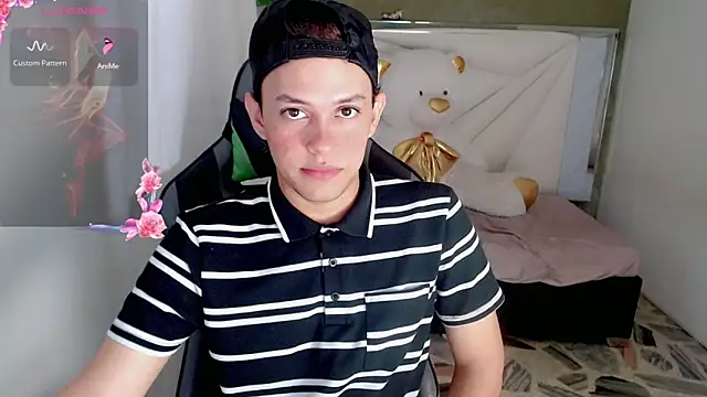 Top and bottom online show from 04/17/26, 08:34