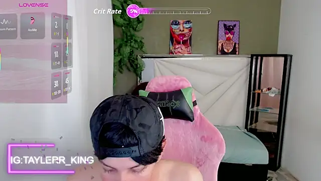Top and bottom online show from 06/03/26, 10:04