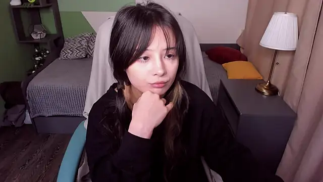 Snapshot of May_Ling chatting on 02/23/26, 08:28 May Ling online show from 02/23/26, 08:28