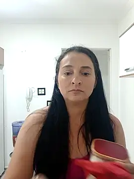 Snapshot of luamel2126 chatting on 03/04/26, 12:11 luamel2126 online show from 03/04/26, 12:11