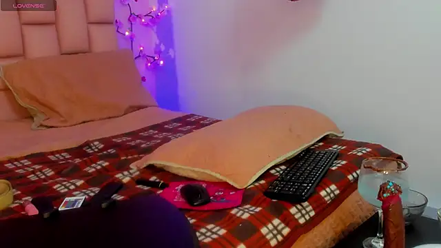 emma cg online show from 03/13/26, 07:09