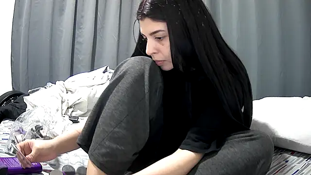 violetazein7 online show from 05/03/26, 02:06