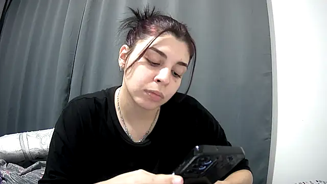 violetazein7 online show from 05/16/26, 12:07