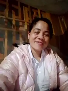 Snapshot of molly-xx chatting on 02/20/26, 10:54 molly-xx online show from 02/20/26, 10:54