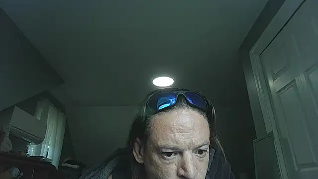ShadowLove85 online show from 05/27/26, 03:09