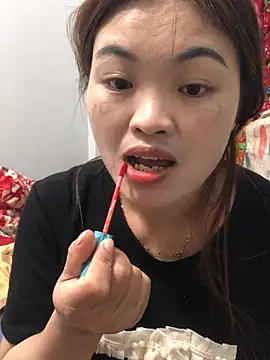 Snapshot of newbaby1 chatting on 02/26/26, 01:54 newbaby1 online show from 02/26/26, 01:54