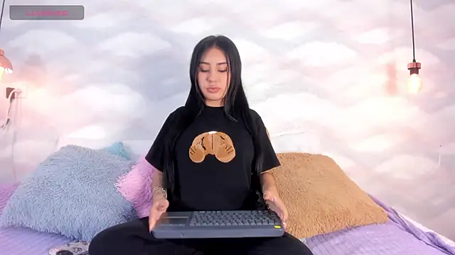 vaelina angels online show from 02/17/26, 07:05