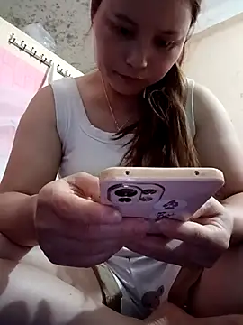 Miu1 girl19 online show from 03/12/26, 12:44