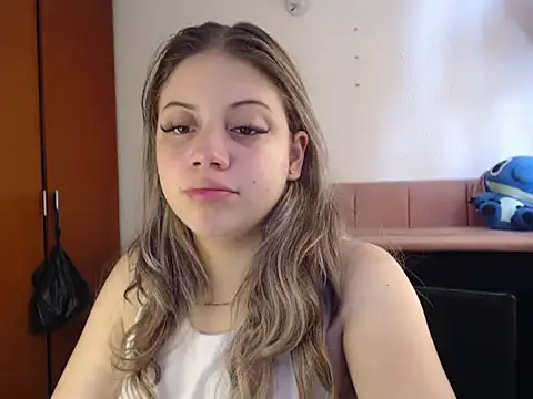 Snapshot of alaina_blesssed chatting on 02/12/26, 03:51 alaina blesssed online show from 02/12/26, 03:51