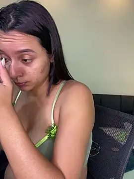 Snapshot of Hanna_Williams__ chatting on 02/12/26, 03:12 Hanna Williams online show from 02/12/26, 03:12