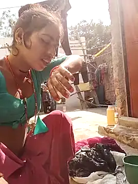 Snapshot of Anjli_hote chatting on 02/12/26, 07:47 Anjli hote online show from 02/12/26, 07:47