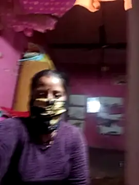 Pallavi hote online show from 02/25/26, 04:49