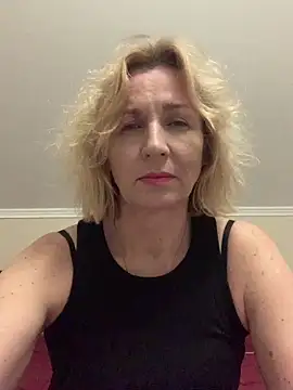 Snapshot of VeltaMur975 chatting on 03/09/26, 08:13 VeltaMur975 online show from 03/09/26, 08:13