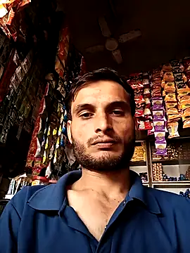 Snapshot of Beinghorny83 chatting on 03/01/26, 04:03 Beinghorny83 online show from 03/01/26, 04:03