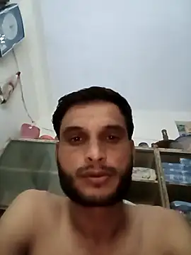 Snapshot of Beinghorny83 chatting on 03/04/26, 06:47 Beinghorny83 online show from 03/04/26, 06:47