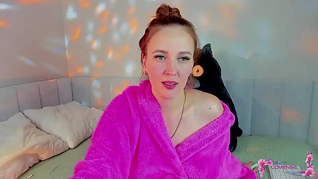 she wolf online show from 03/25/26, 03:51