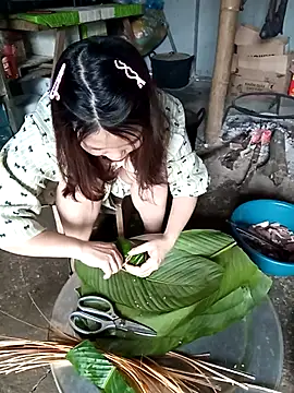 Girl-crazy1 online show from 02/15/26, 08:35