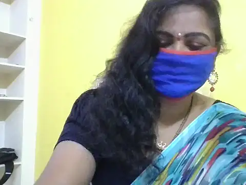 anu-reddyy online show from 04/03/26, 04:43