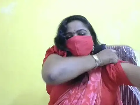 anu-reddyy online show from 04/06/26, 04:21