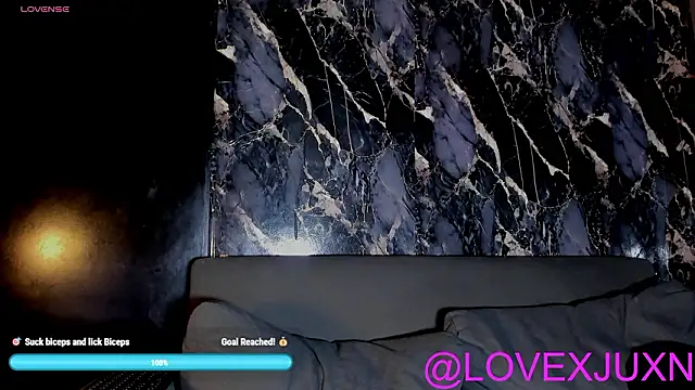 LovexJuxn8 online show from 03/24/26, 09:31