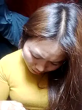 Snapshot of bany-lee chatting on 02/18/26, 01:45 bany-lee online show from 02/18/26, 01:45