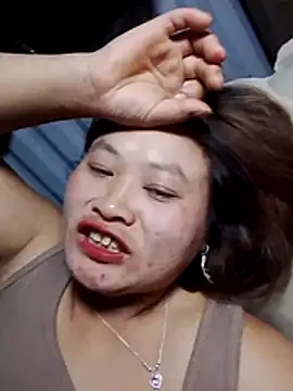 bany-lee online show from 04/12/26, 01:05