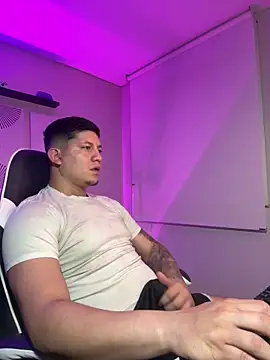  robertobaggioo online show from 03/08/26, 05:22