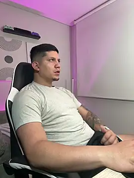  robertobaggioo online show from 03/26/26, 12:55