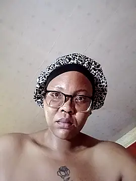 ShantelBootyBoobs online show from 04/10/26, 07:29