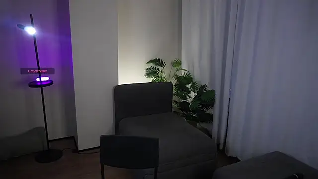 ClarineCasebolt online show from 04/19/26, 03:06