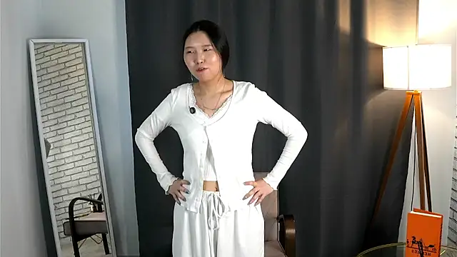 Snapshot of VernaBethke chatting on 02/15/26, 03:36 VernaBethke online show from 02/15/26, 03:36