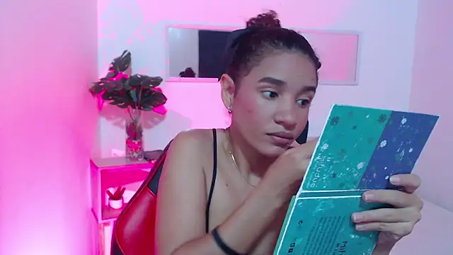 Alice Grinnerk online show from 03/12/26, 02:34