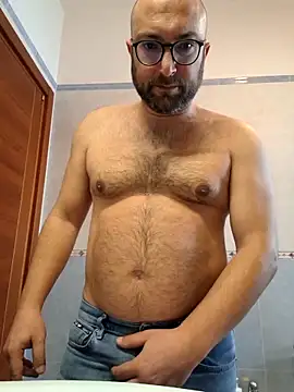 cetriolino online show from 04/03/26, 08:45