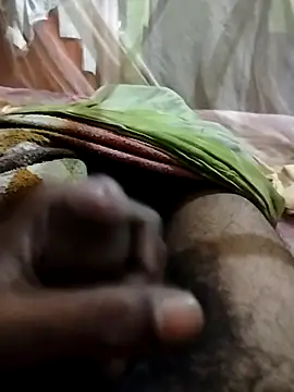 Snapshot of soni8850 chatting on 02/19/26, 03:41 soni8850 online show from 02/19/26, 03:41