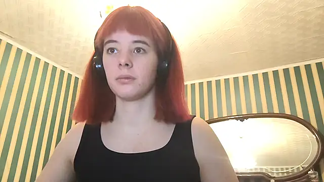 Snapshot of Remyelza chatting on 02/19/26, 05:42 Remyelza online show from 02/19/26, 05:42