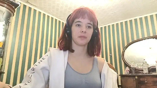 Snapshot of Remyelza chatting on 02/24/26, 05:33 Remyelza online show from 02/24/26, 05:33