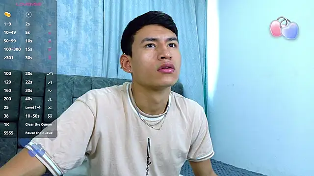 Snapshot of NicolasTorrez chatting on 02/28/26, 07:59 NicolasTorrez online show from 02/28/26, 07:59