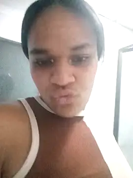 Snapshot of sexygirlatin chatting on 03/01/26, 07:21 sexygirlatin online show from 03/01/26, 07:21