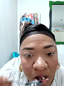 Snapshot of honey-suckle chatting on 03/03/26, 06:25 honey-suckle online show from 03/03/26, 06:25