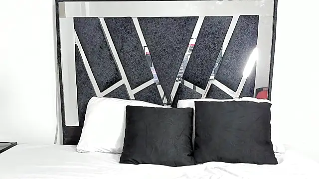 DariaLuca online show from 03/03/26, 11:49