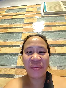 squirtshantal online show from 11/25/25, 09:09