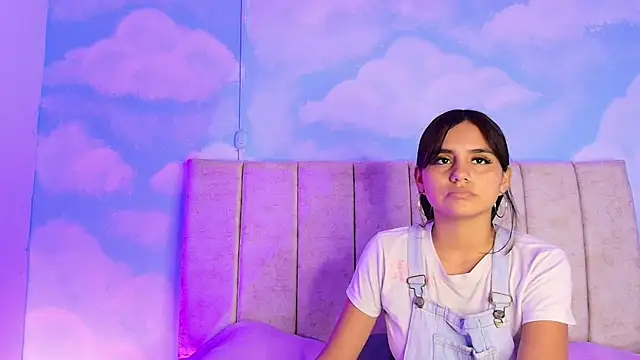 Snapshot of Aliclark chatting on 02/20/26, 07:03 Aliclark online show from 02/20/26, 07:03