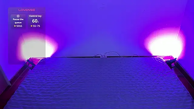 Snapshot of JhonnyRey27 chatting on 03/03/26, 01:12 JhonnyRey27 online show from 03/03/26, 01:12