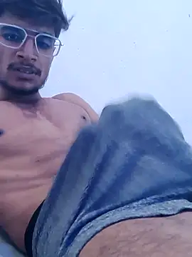 Snapshot of kaushikhotty chatting on 07/14/26, 02:05 kaushikhotty online show from 07/14/26, 02:05