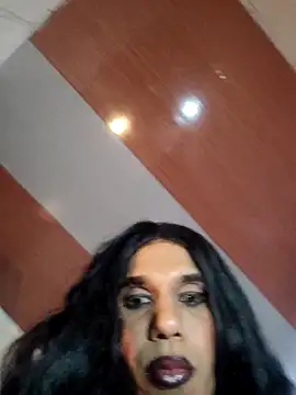 latinhott23 online show from 02/21/26, 08:43