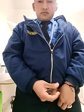 Hachi28 online show from 04/22/26, 11:39