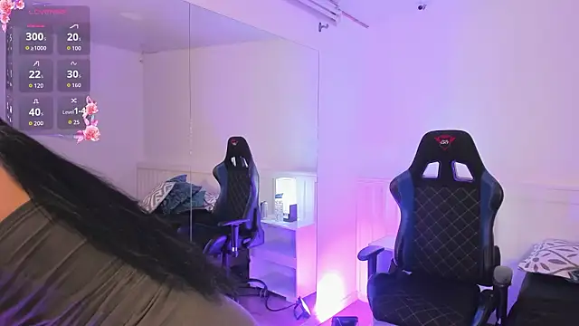 Snapshot of maya1_ chatting on 02/18/26, 12:06 maya1 online show from 02/18/26, 12:06